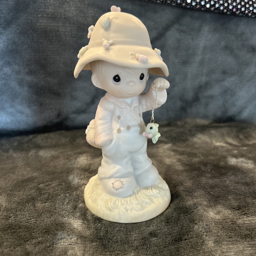 My Love Will Never Let You Go Precious Moments 1986 #103497 W/Box,Tags 5.5" Tall